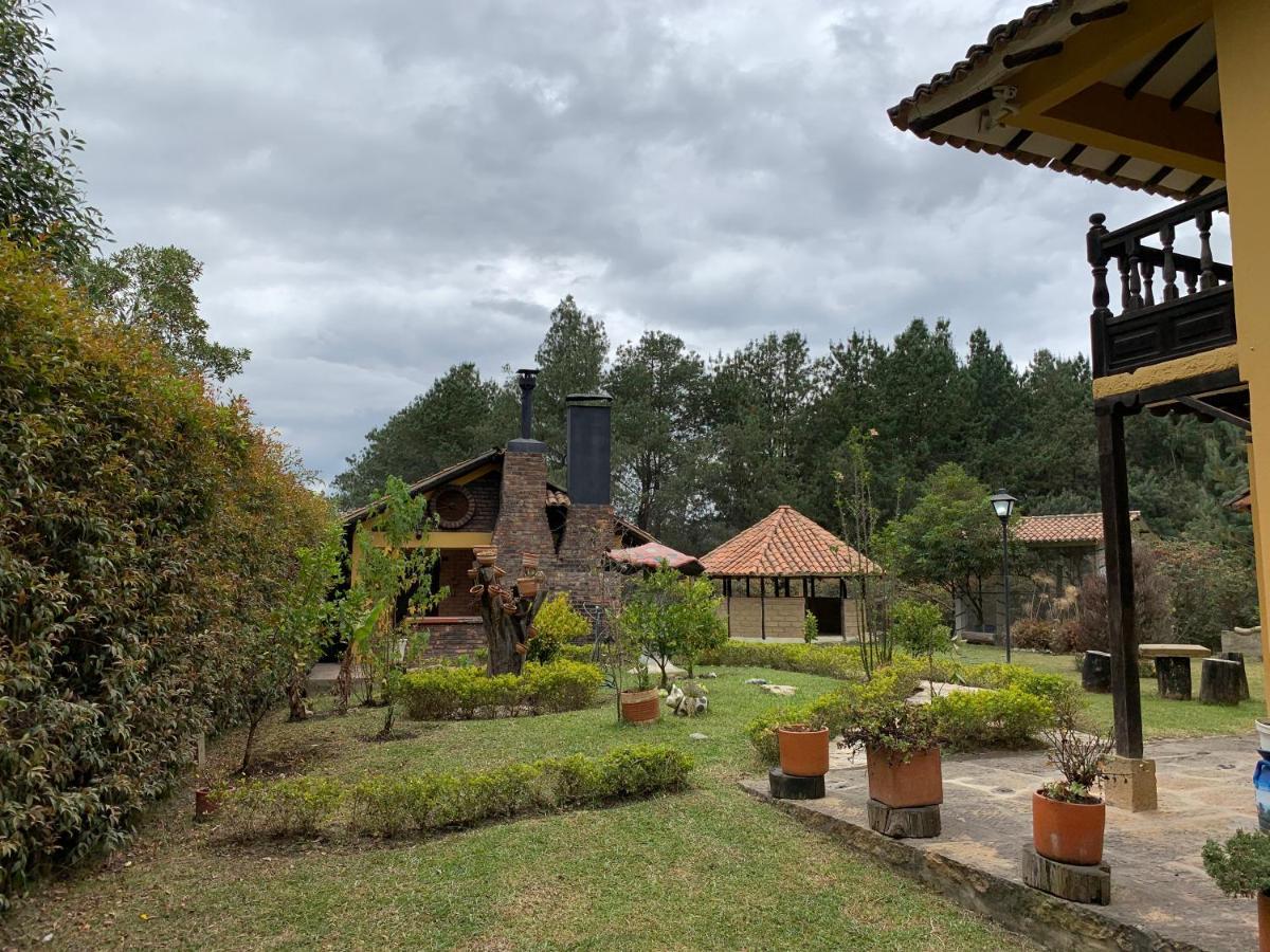 Casa Campestre Santana Holiday home *