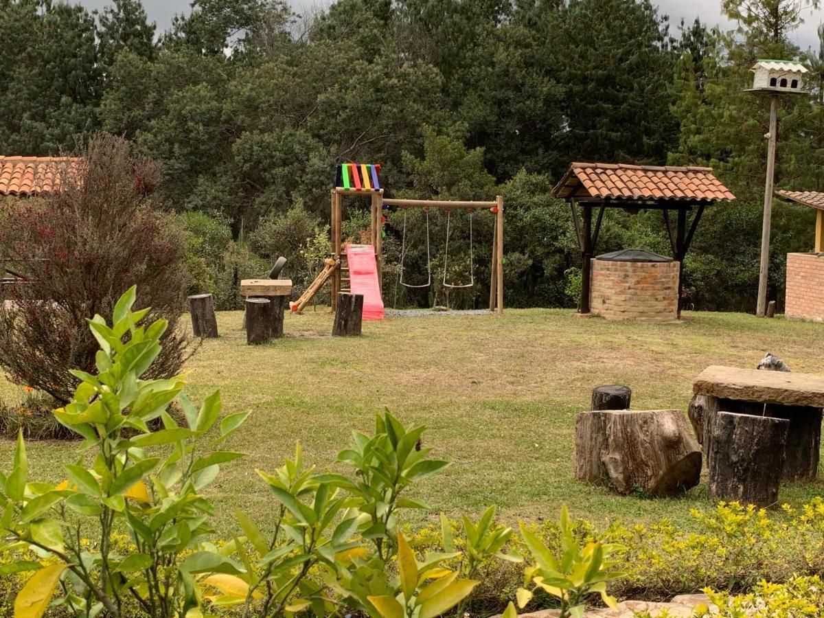 Casa Campestre Santana Holiday home *